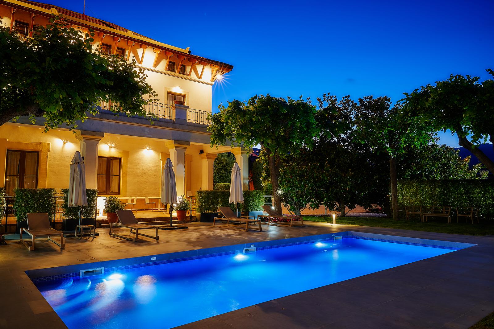 Arrey Hotel 4*